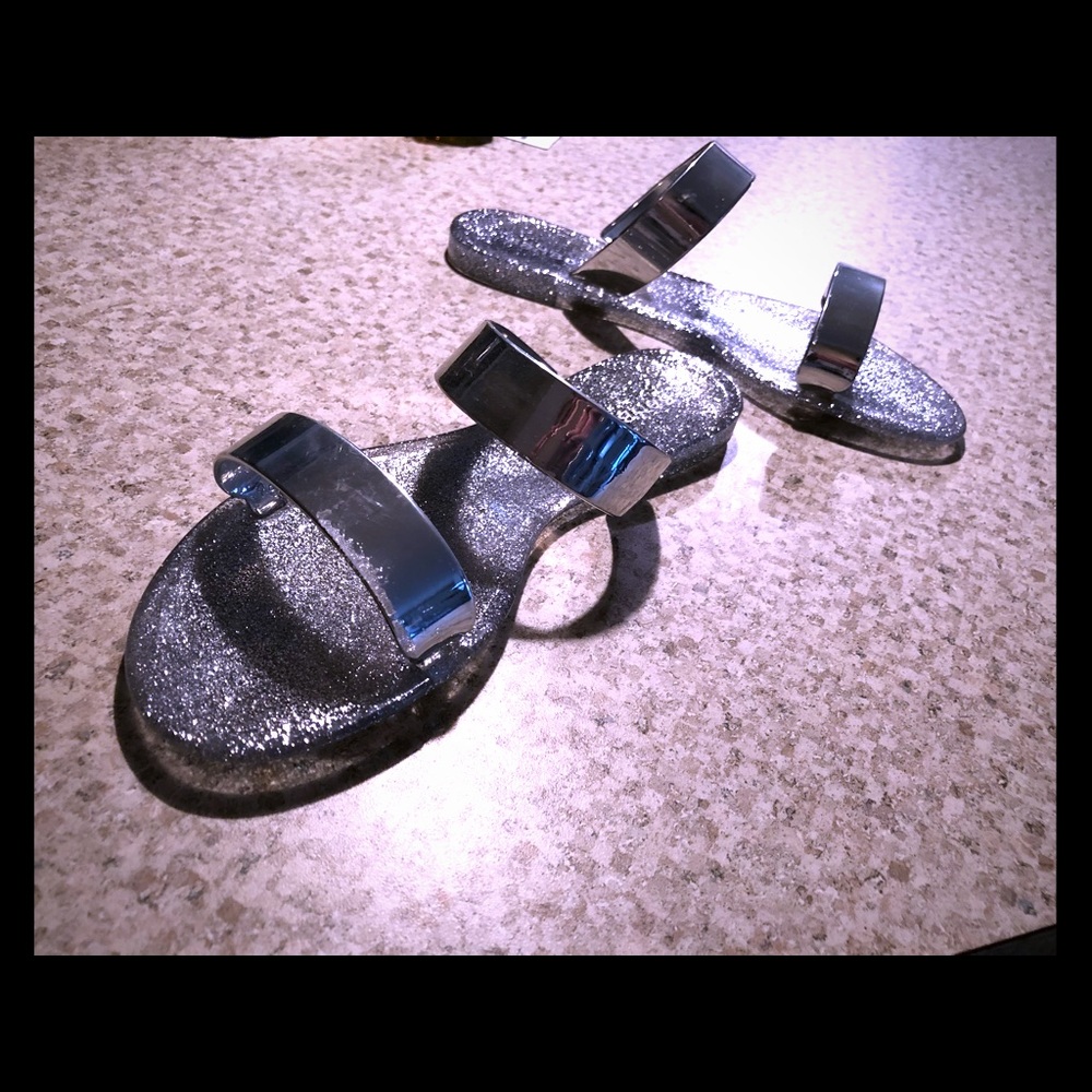 Slip on jelly shoes